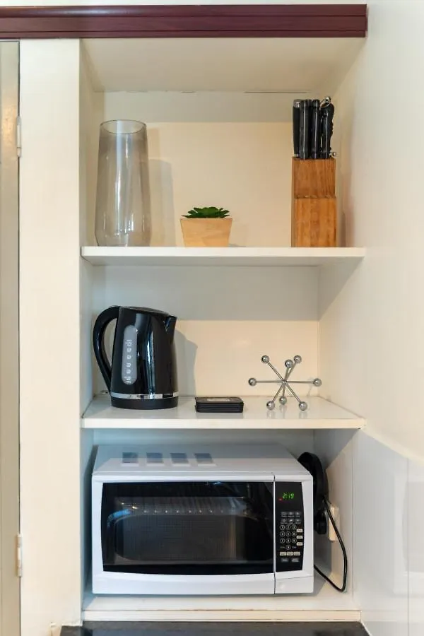 The Midtown - Modern Central Surfers 1Bed Unit With Ev Charging Pool Netflix Gold Coast