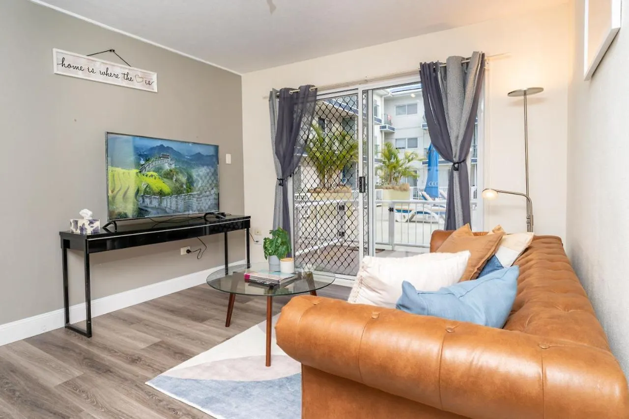 The Midtown - Modern Central Surfers 1Bed Unit With Ev Charging Pool Netflix Gold Coast Apartment